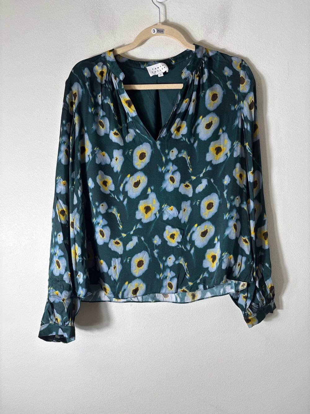 Tanya Taylor Green Floral long Sleeve V-Neck Silk Top Sz M